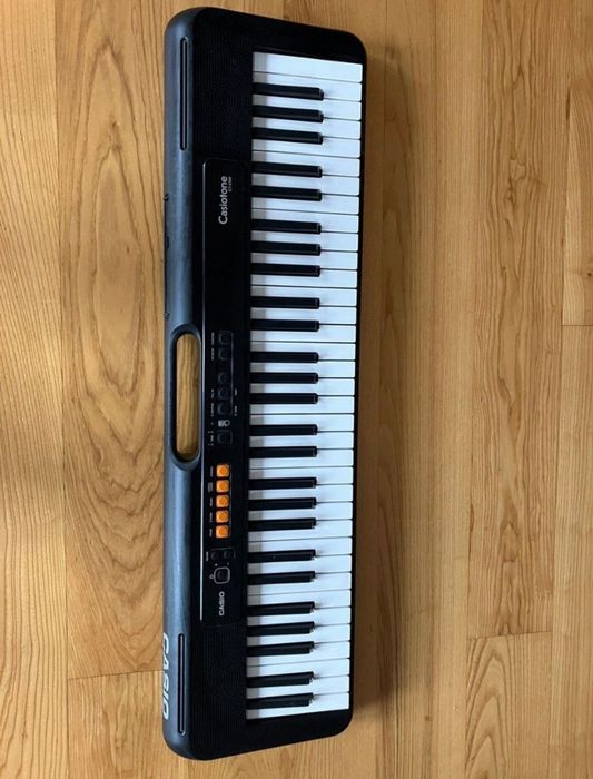 Електрична піаніно   синтезатор