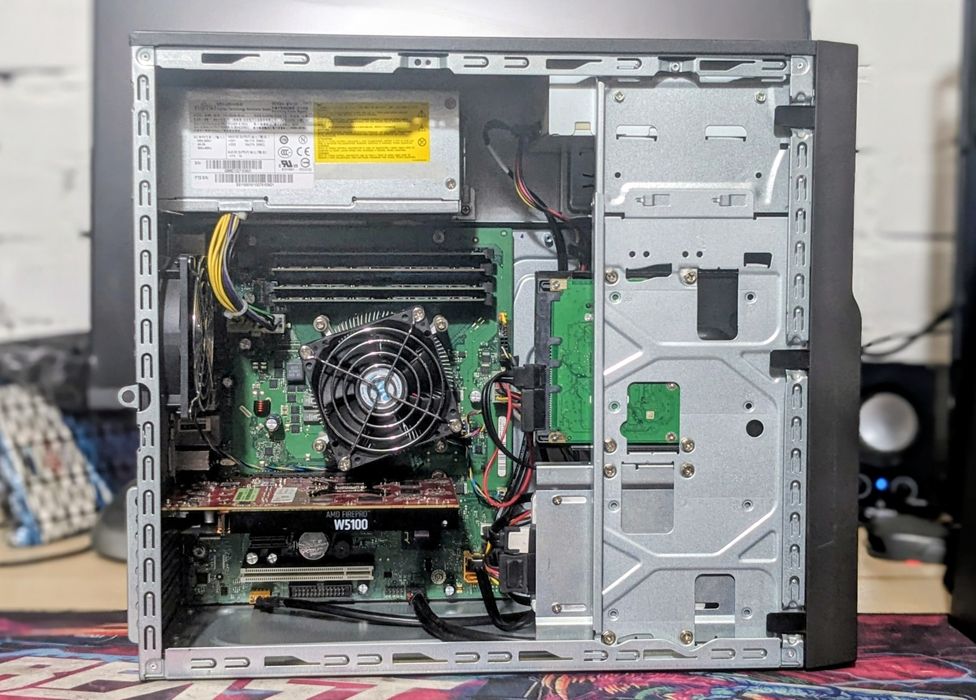 Комп'ютер бюджетний ігровий системний блок