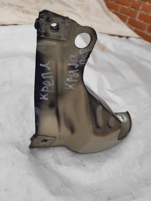 Кронштейн крила передньго Сhevrolet aveo t300