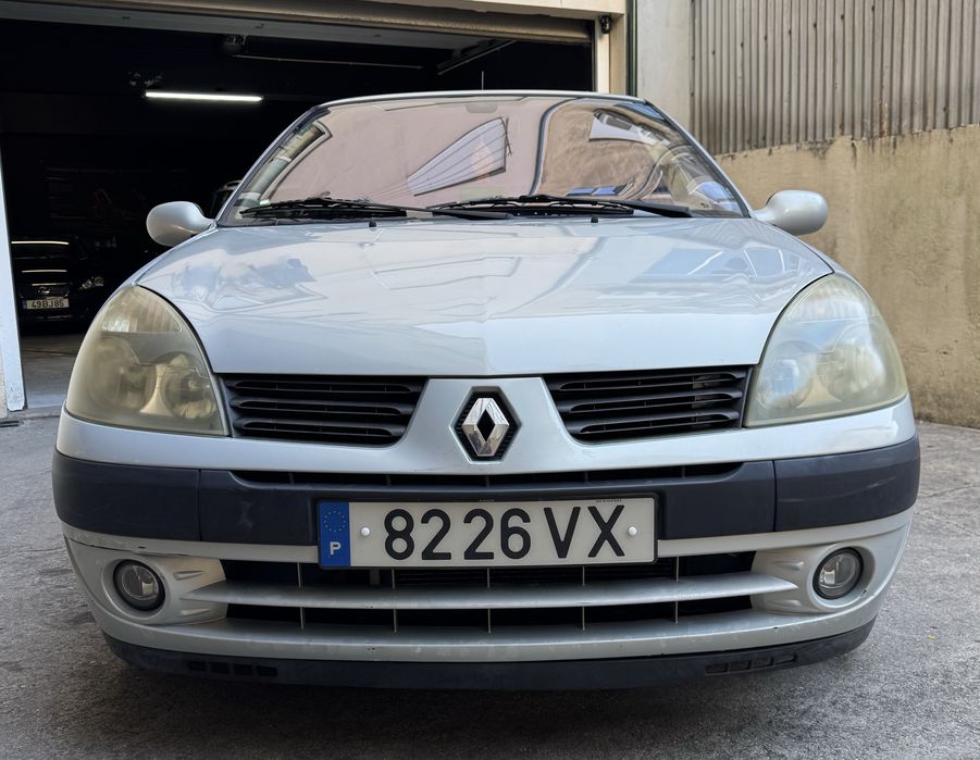 Renault Clio II 1.2 16V - RESERVADO