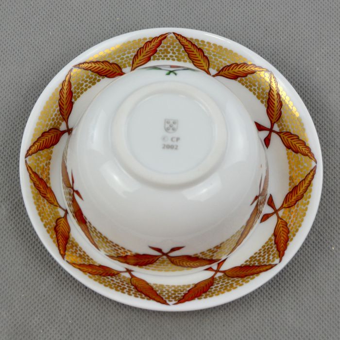 Taça e pires em porcelana - Reprodução de Companhia das Índias n6