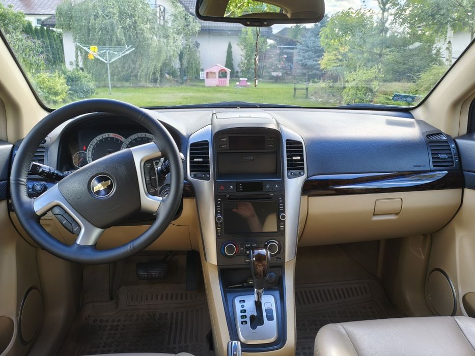 Sprzedam Chevrolet Captiva 3.2v6 z LPG | BARDZO DOBRY STAN | Uszkodzony silnik