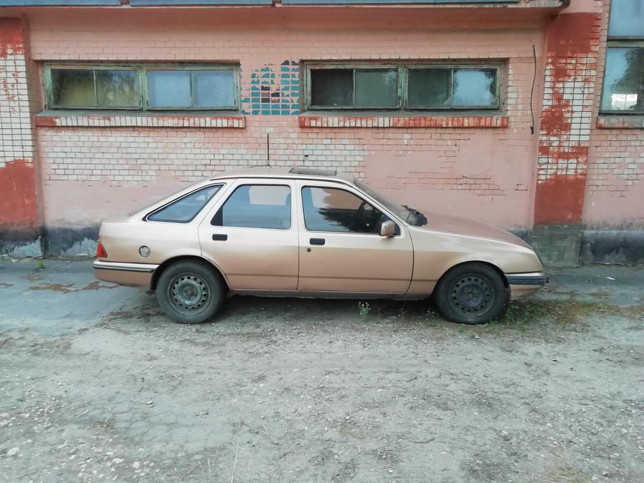 Продам FORD SIERRA 2.3D на ходу