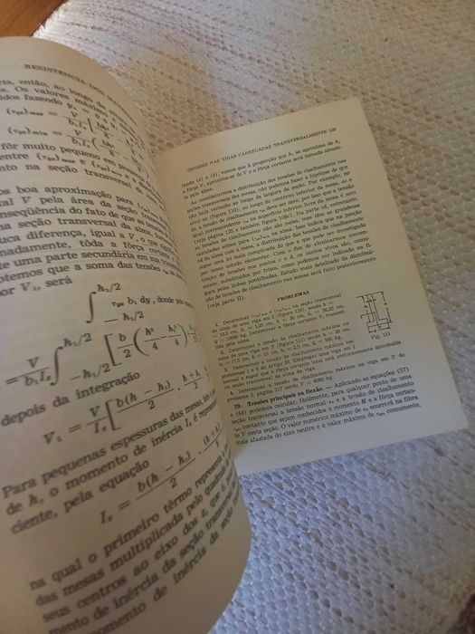 Resistência dos Materiais Timoshenko 2 volumes