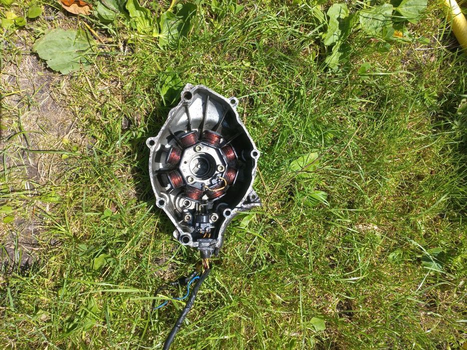 Продам кришку обмотки до яншен 125-6