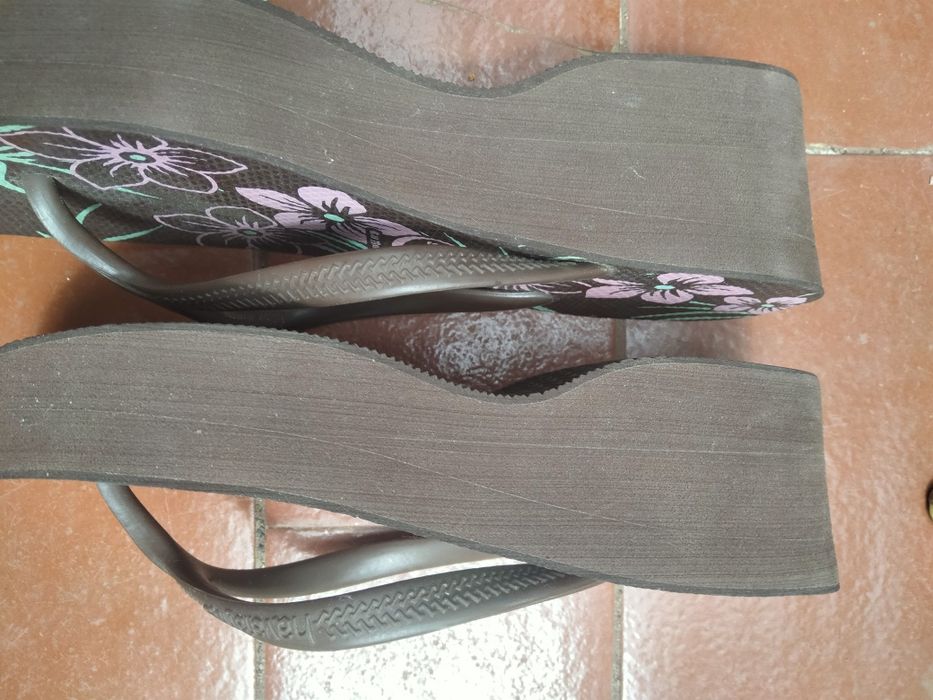 Havaianas 37 como novas