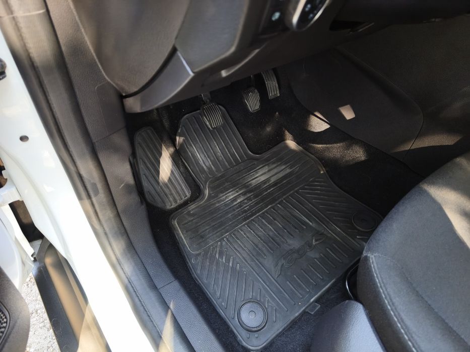 Ford Focus 1.0 GPL Novo