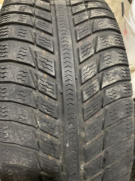 Продам резину зима R 16