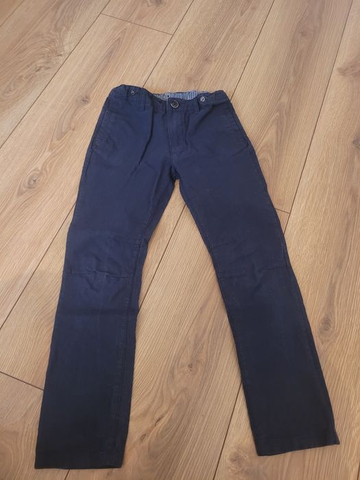 Eleganckie chlopiece granatowe spodnie prażek slim