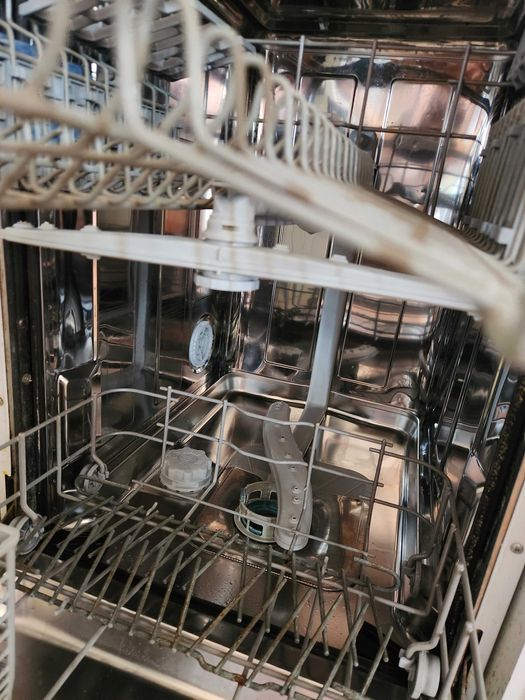 Посудомийка Hotpoint-Ariston LSF 835 EU/HA