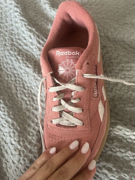 Tennis reebok cor de rosa n 38.5