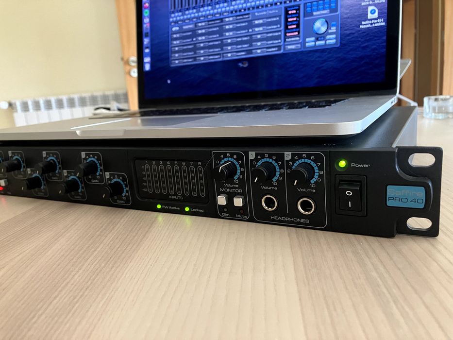 Focusrite Saffire Pro 40 Interface Áudio Rack FireWire (Testada) + Caixa