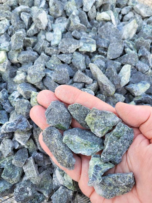 Serpentynit grys Green Gravel 16-22 mm Kamień do ogrodu akwarium rabat