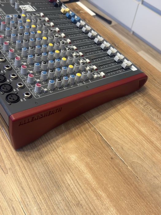 Mikser Allen & Heath ZED60 14FX