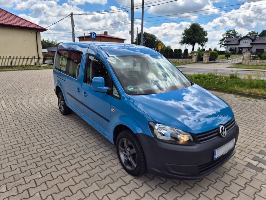 Maxi Long. 2.0 8v, prosta  benzyna z gazem LPG. 7 osób,  7 miejsc