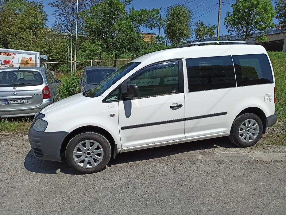 Продам Volkswagen Caddy 2008 року