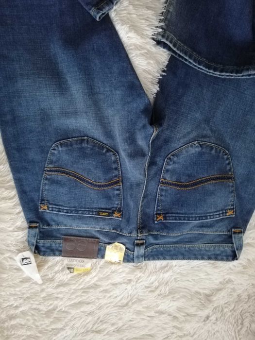 spodnie Lee W31 L33 nowe z metkami spodnie Lee maddox straight leg