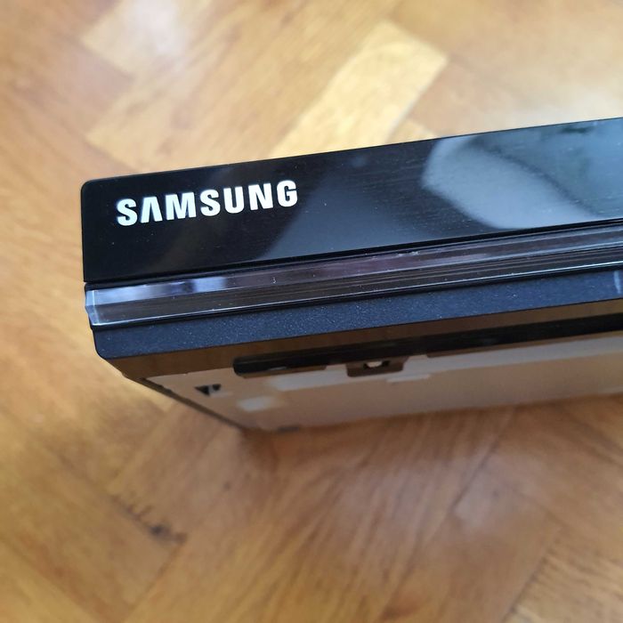 DVD player плеер Samsung DVD C-500/XER HDMI RCA