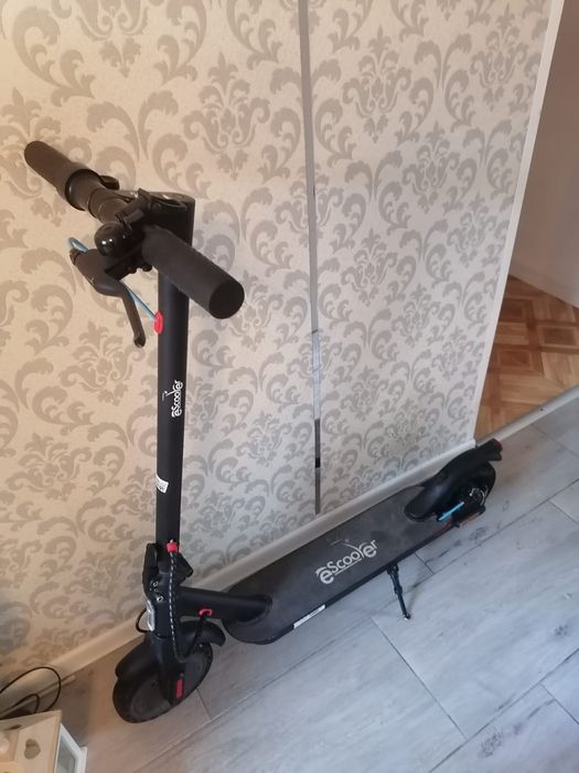 Hulajnoga elektryczna  eScooer
