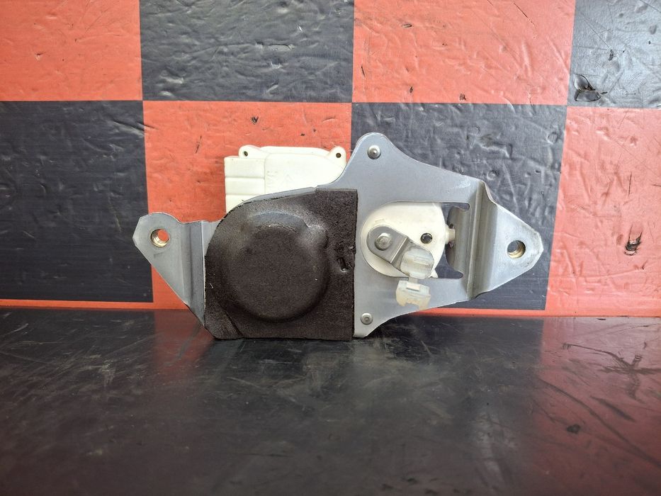 Pistola do fecho da mala MITSUBISHI L 200 Pick Up (K6_T, K7_T)