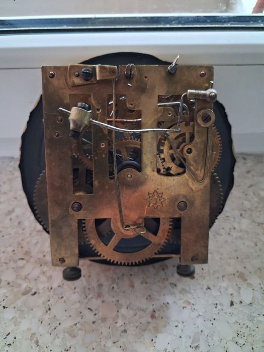 Mechanizm Junghans antyk.