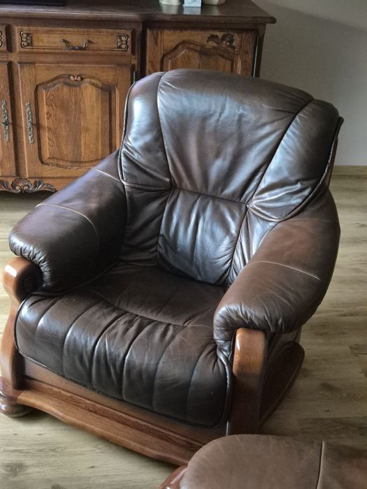 Zestaw mebli salonowych skórzanych