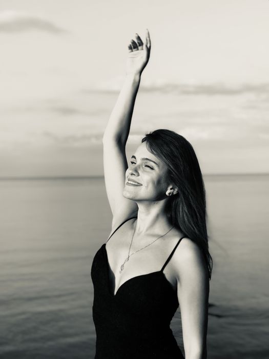 Уроки вокала. Постановка голоса)