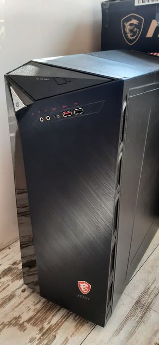 Komputer gamingowy MSI Infinite