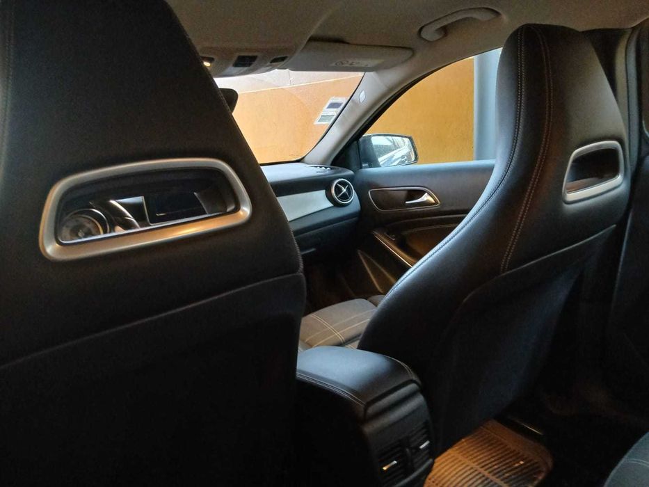 Mercedes-Benz GLA 180 Diesel SUV 2016