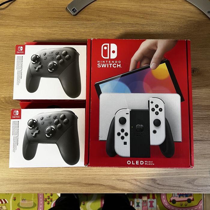 Nintendo Switch OLED - Mega zestaw