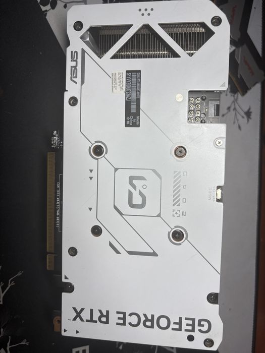 ASUS Dual GeForce RTX 4060 White OC
