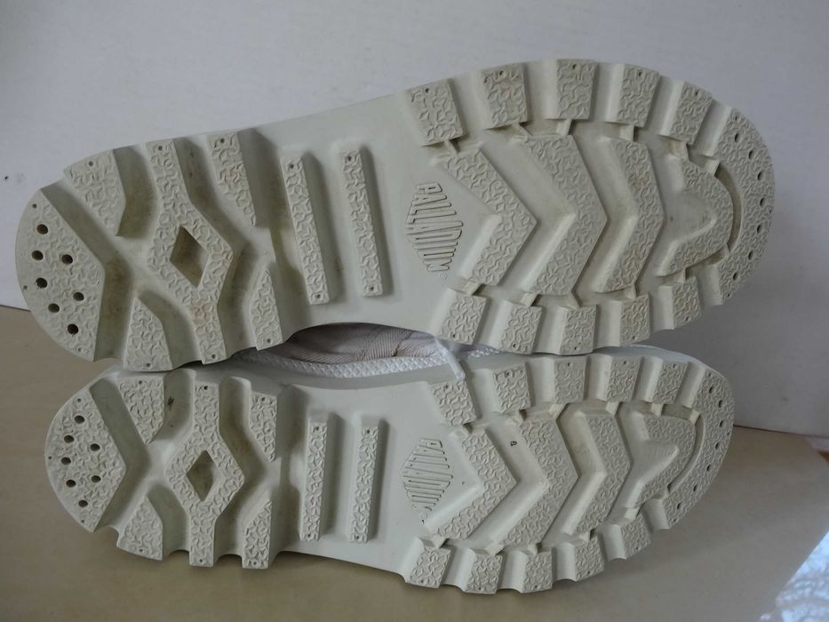 Buty PALLADIUM roz 42 Trapery Trampki UNisex