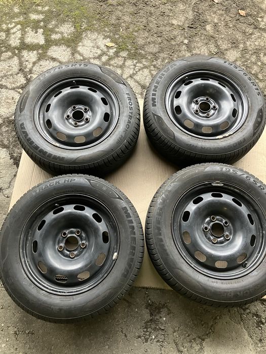 Диски з шинами на Golf4 5/100 15 195/65 R15