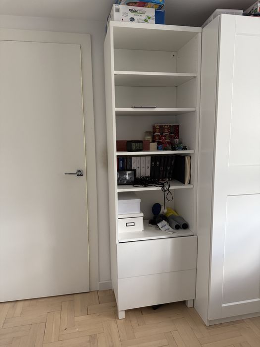 Regał Ikea Besta