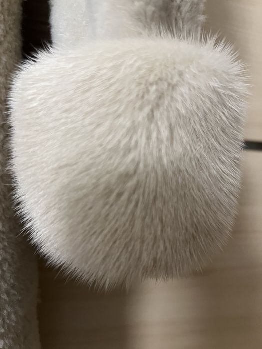 Шуба из стрижиного бобра с норкой