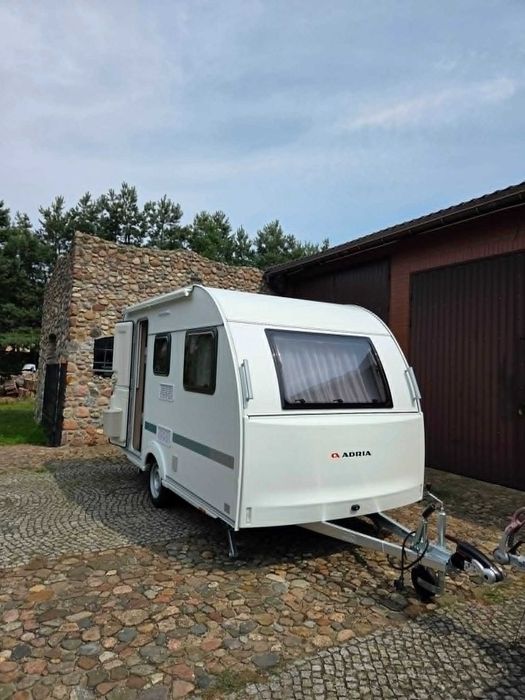 Wynajem przyczepy kempingowej ADRIA AVIVA 360 DK