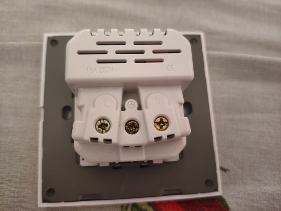 Розетка с двома USB портами