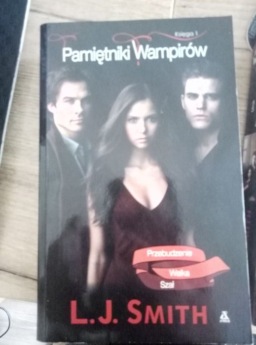 L.J.Smith. seria Pamiętniki Wampirów 4szt.