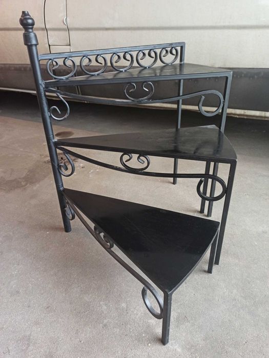Kwietnik metalowy