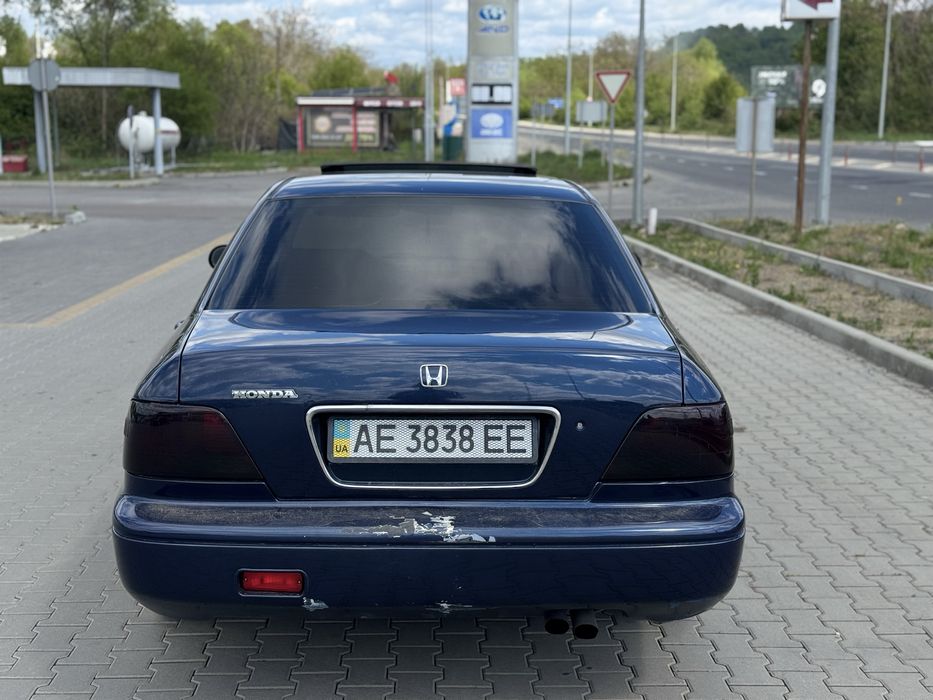 Продам Honda Legend