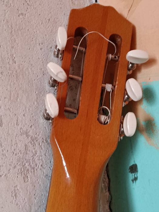 Gitara akustyczna