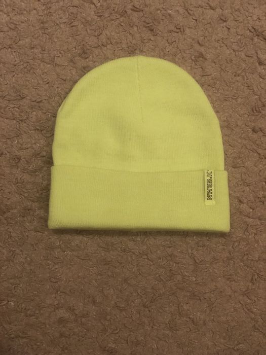 Шапка на хлопчика або дівчинку