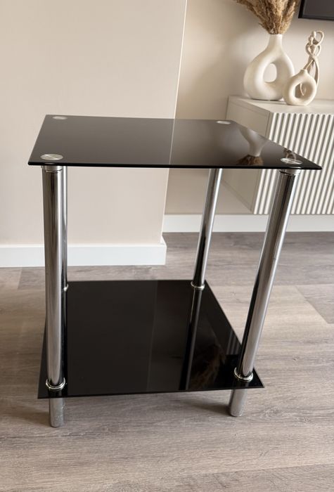 Mesa de apoio em vidro preto