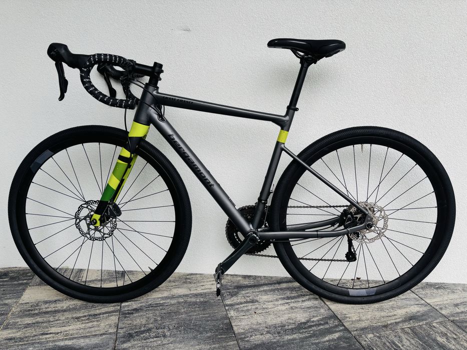 Gravel Bergamont Grandurance, hydraulika, pełna Tiagra