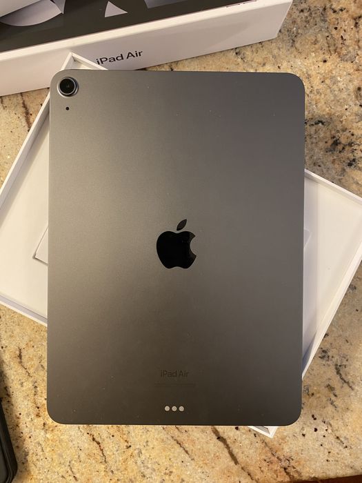 iPad Air 5 (M1) 64GB Wi-Fi + Apple Pencil 2 + etui + folia – komplet