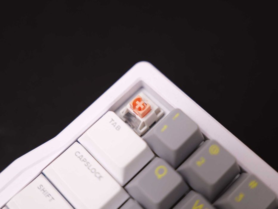 Klawiatura iqunix Q66 holy panda