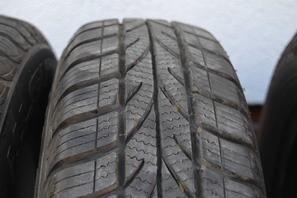 2x całoroczne 155/80r13 Maxxis Allseason 7mm 155/80-13 wielosezon
