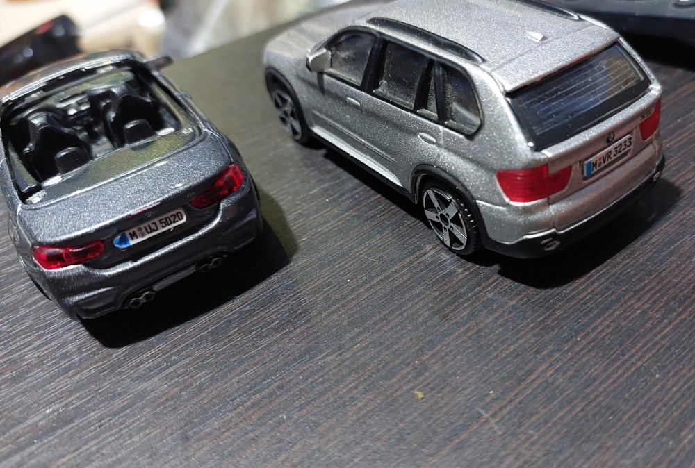 Моделька БМВ нова