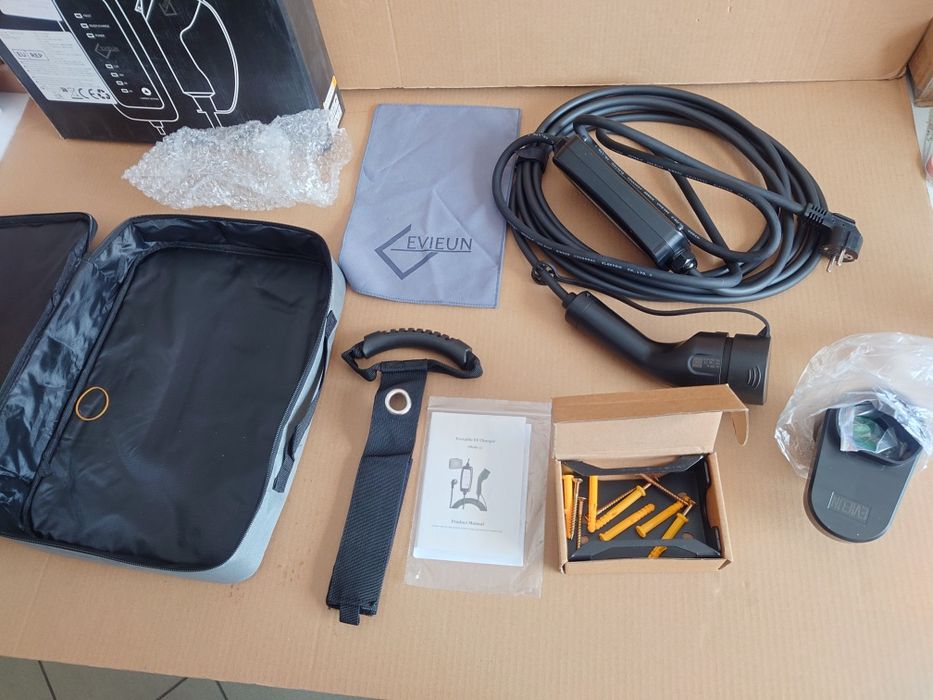 Przenośna ładowarka EV 3.6KW 5m samochodów elektrycznych prąd 6-16A