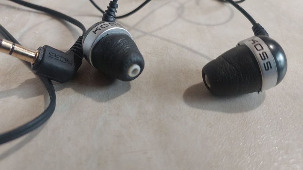 Наушники KOSS The Plug Hovedtelefoner